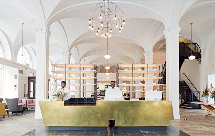 Vibia Wireflow Chandelier - The Quirk Hotel