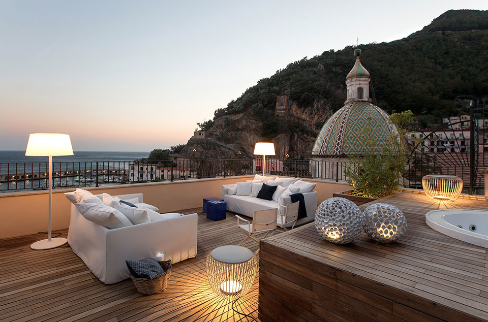 Vibia - Stories - Alfresco In Amalfi - Plis - Meridiano