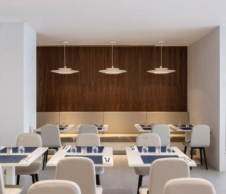 Vibia - The Edit - Beach Hotel on Spain’s Costa Dorada