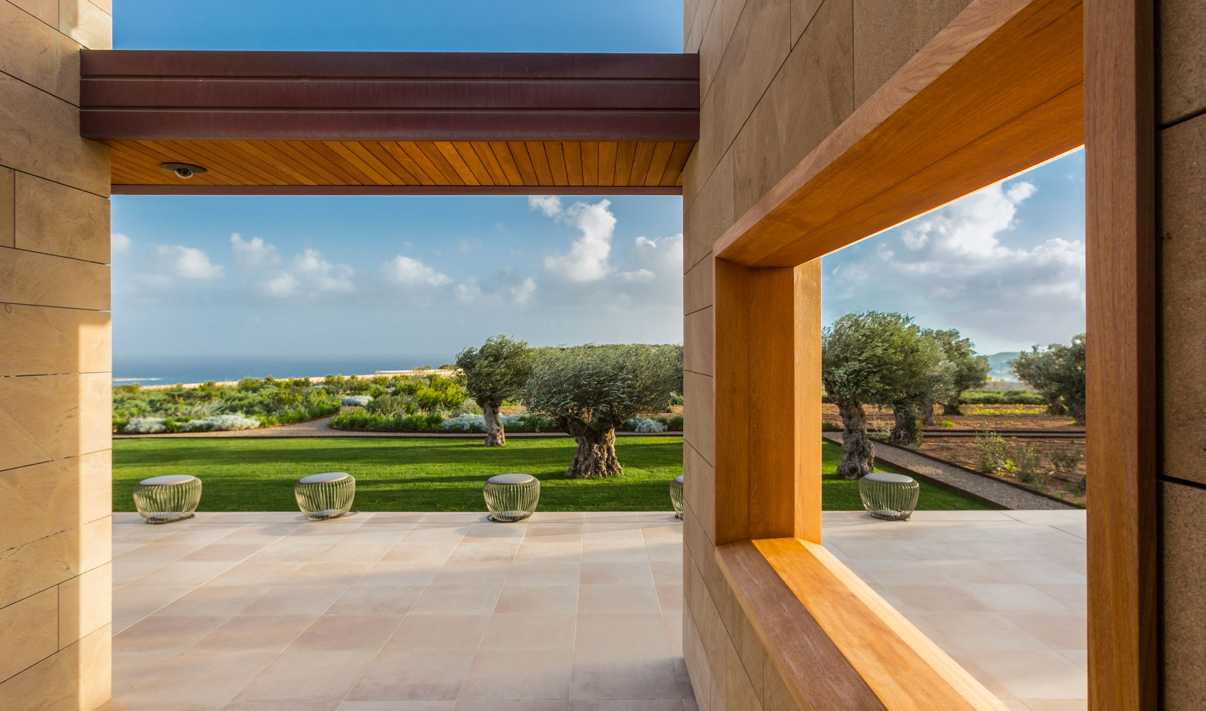 Vibia The Edit - A private villa in Malta - Meridiano