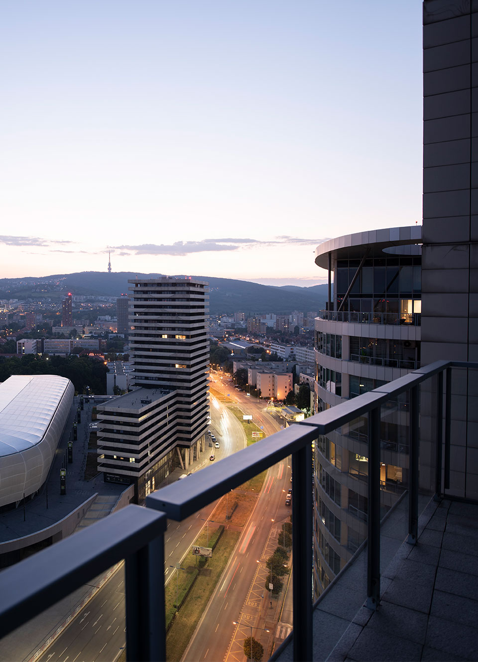 Vibia The Edit - Designers Select Duo Lamp for Bratislava Apartment