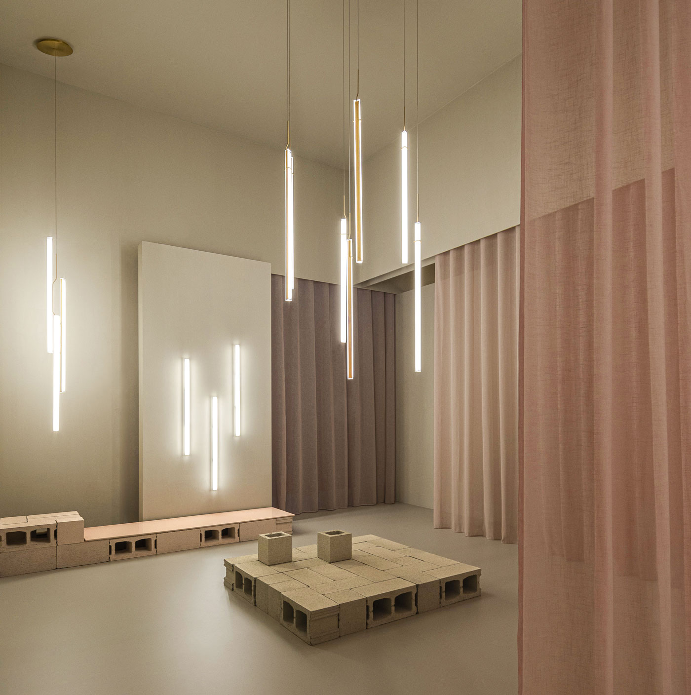 Vibia The Edit - Iconic Chandeliers - Halo Jewel